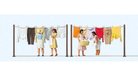 Preiser 10741 Frauen beim Wäsche aufhängen