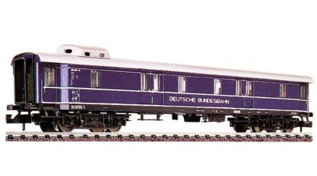 Fleischmann 8853 Schnellzug-Gepäckwagen der Deutschen Bahn. Epoche III